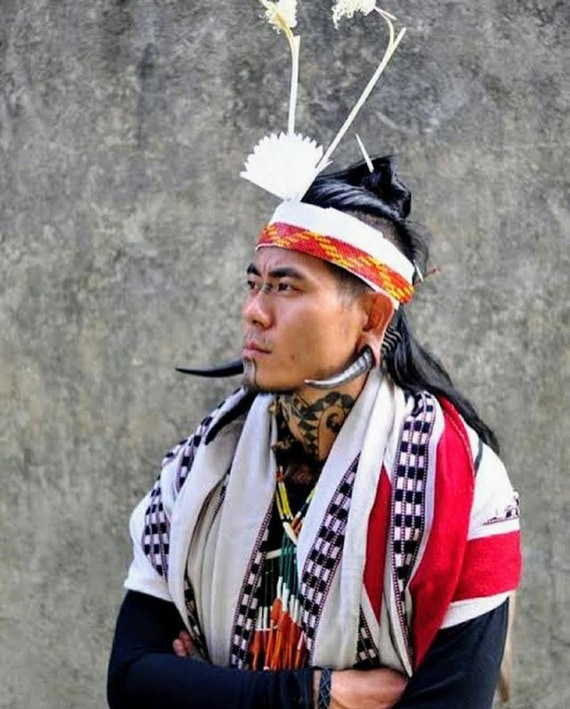 Handwoven Naga Tribes Cotton Blanket by NamasteYOGAstore Etsy2