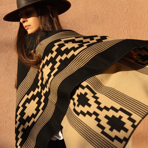 Reversible-Poncho-with-Guard-by-ELBOYEROArgentina