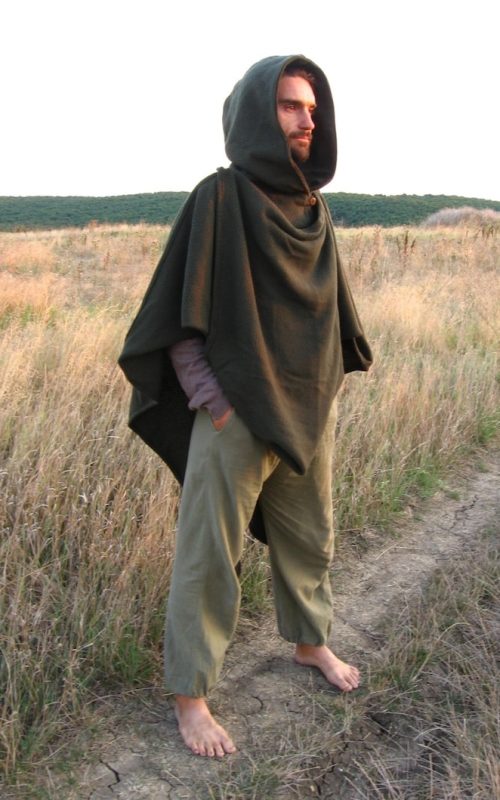 The-Duellist-Origami-Poncho.-Mens-Fold-up-Green-Wool-Cloak