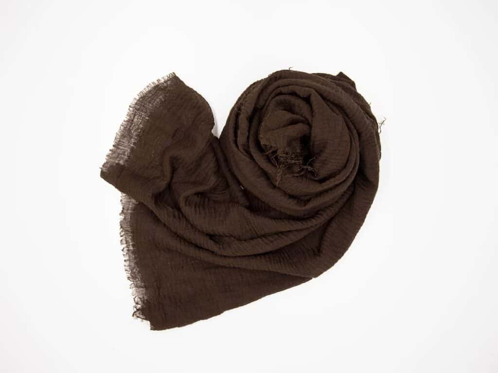 Long & soft natural shawl for all seasons by Mazdisa (Etsy)