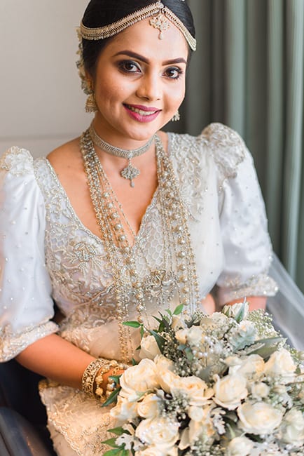 indian-bride-white-dress